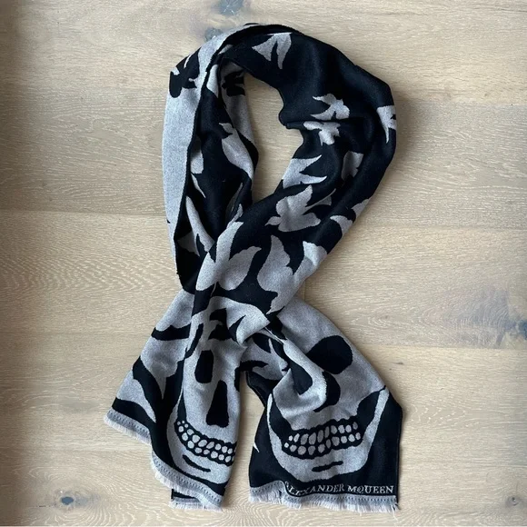 Alexander McQueen Wool Skull Bird Stole Scarf Black
